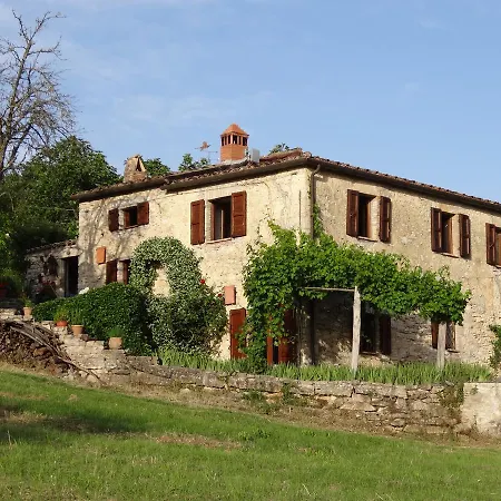 Farm stay Charming With Pretty Garden Full Of Fruit Trees *